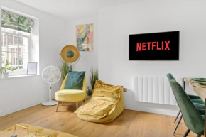 Luxury 1 Bedroom Lace Market Apartment